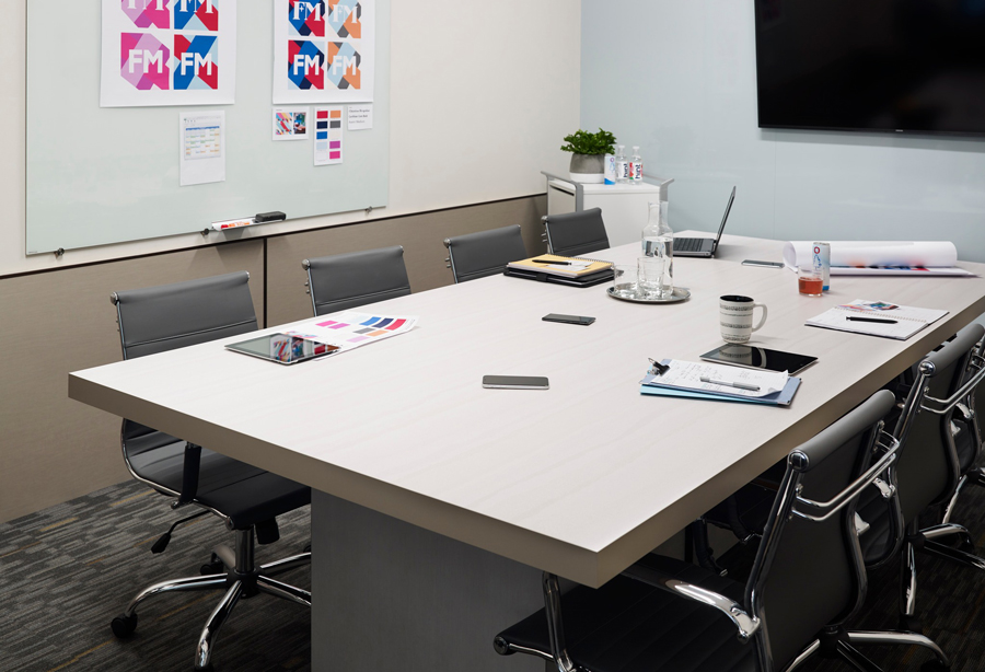 Bàn làm việc dán bề mặt Laminate cao cấp