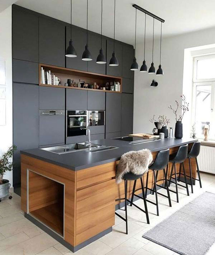 Tủ bếp có bàn ăn