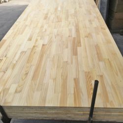 Hình ảnh tấm gỗ cao su ghép thanh