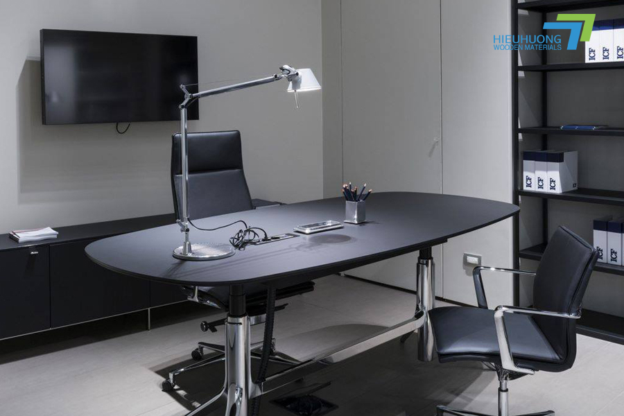 Bàn làm việc bề mặt phủ Fenix