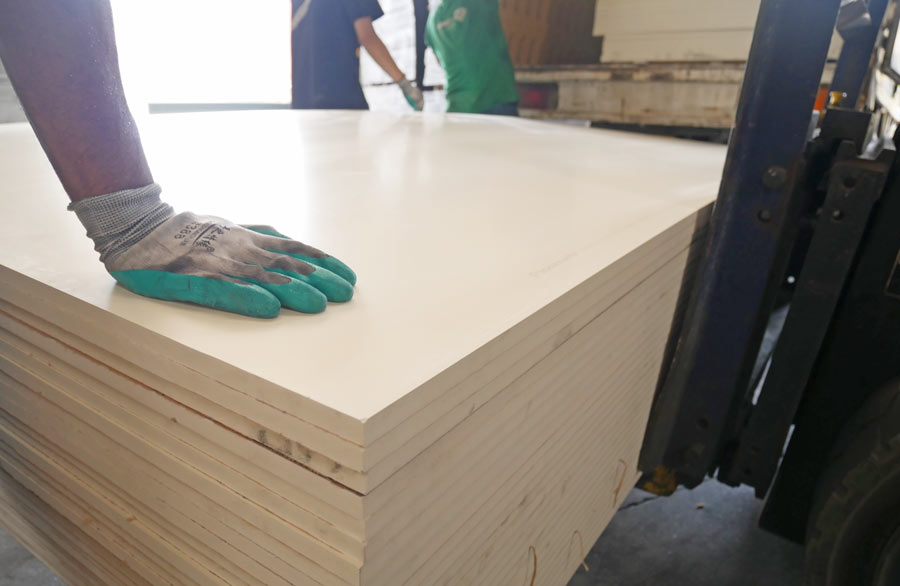 Hình ảnh tấm gỗ nhựa Picomat Hải Phòng