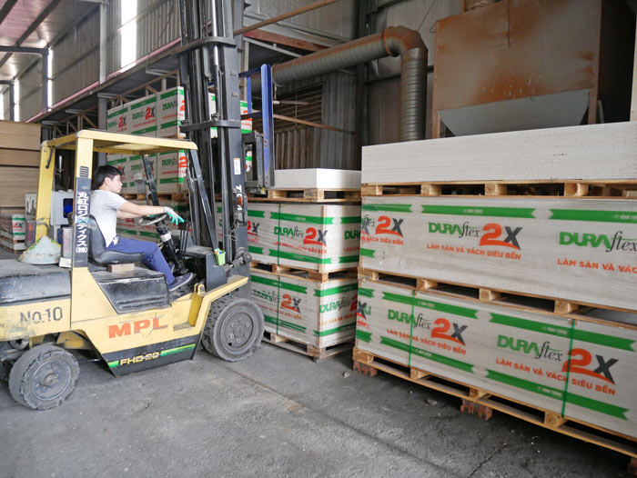 Tấm bê tông Cemboard tại kho Hiếu Hương