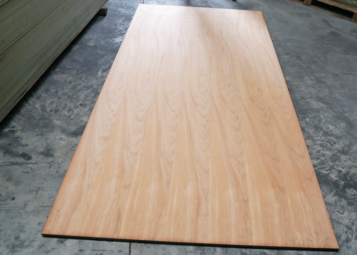 Gỗ MDF phủ Veneer gõ đỏ mặt B