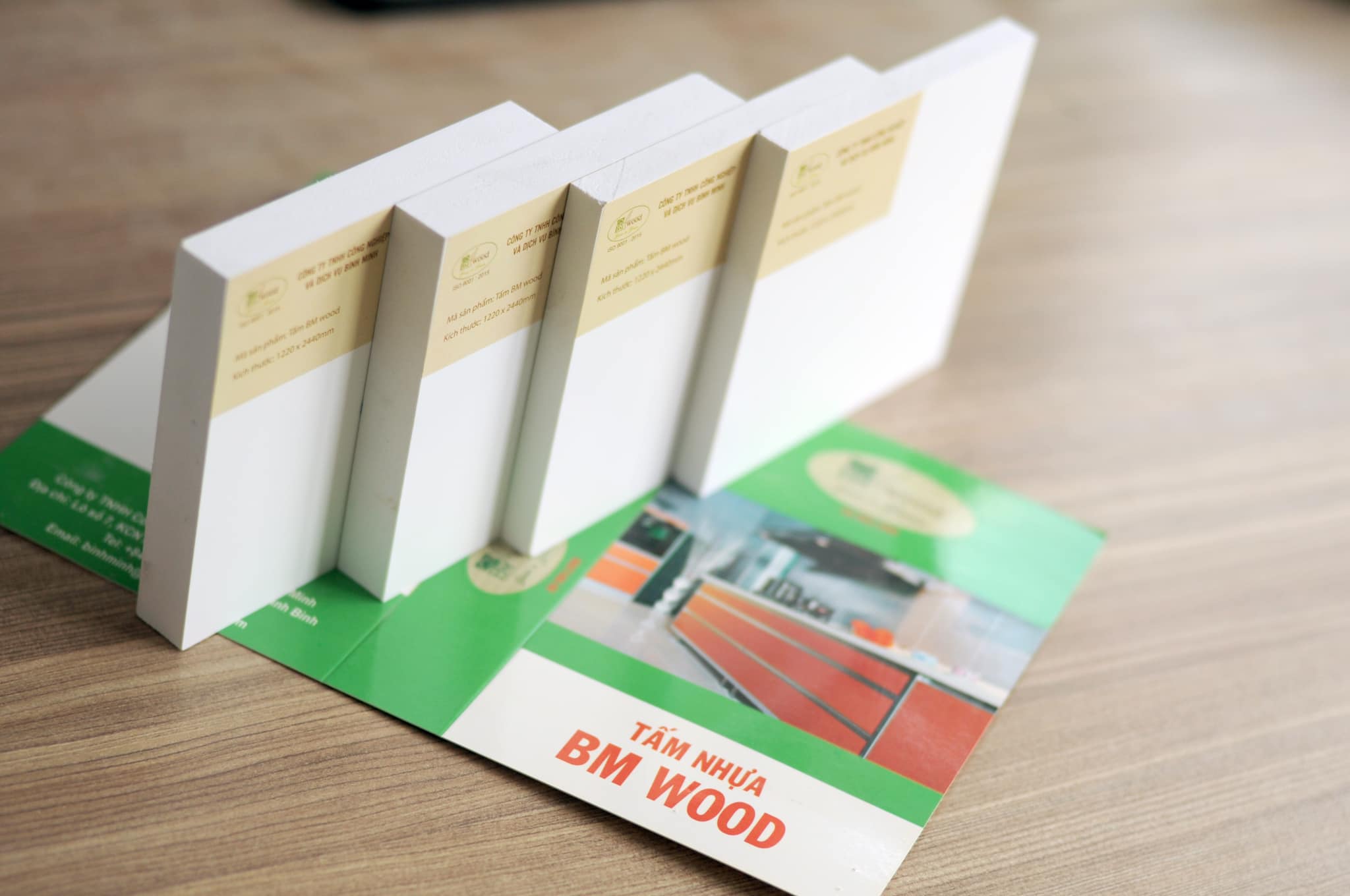 Gỗ nhựa giá rẻ BM Wood