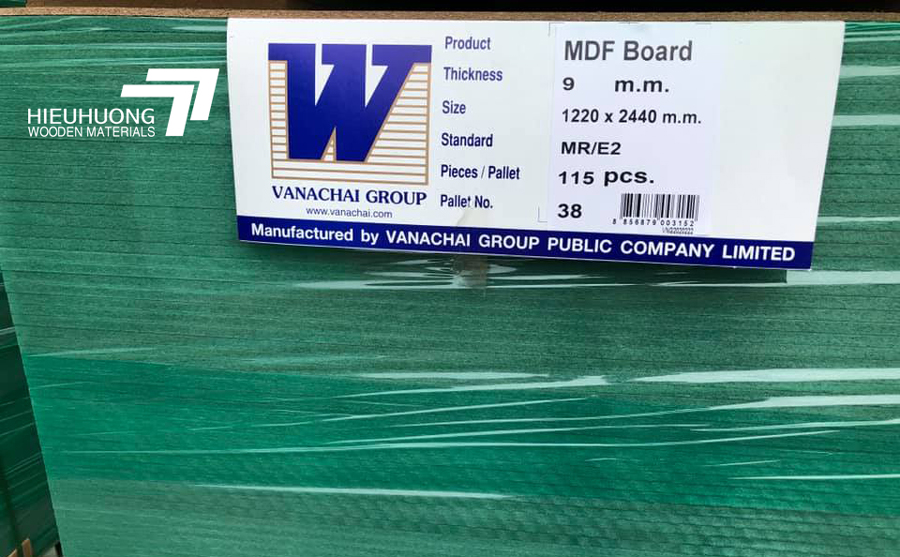 Logo vanachai được in trên các kiện hàng chính hãng