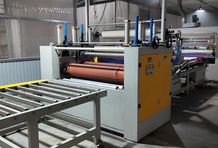 Bảng giá và hệ thống máy dán nhiệt hiện đại