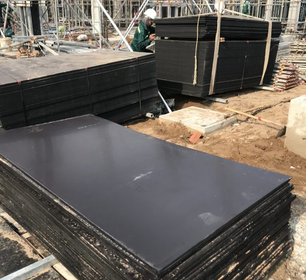 Hình ảnh công trình dùng sử dụng coppha phủ phim đen