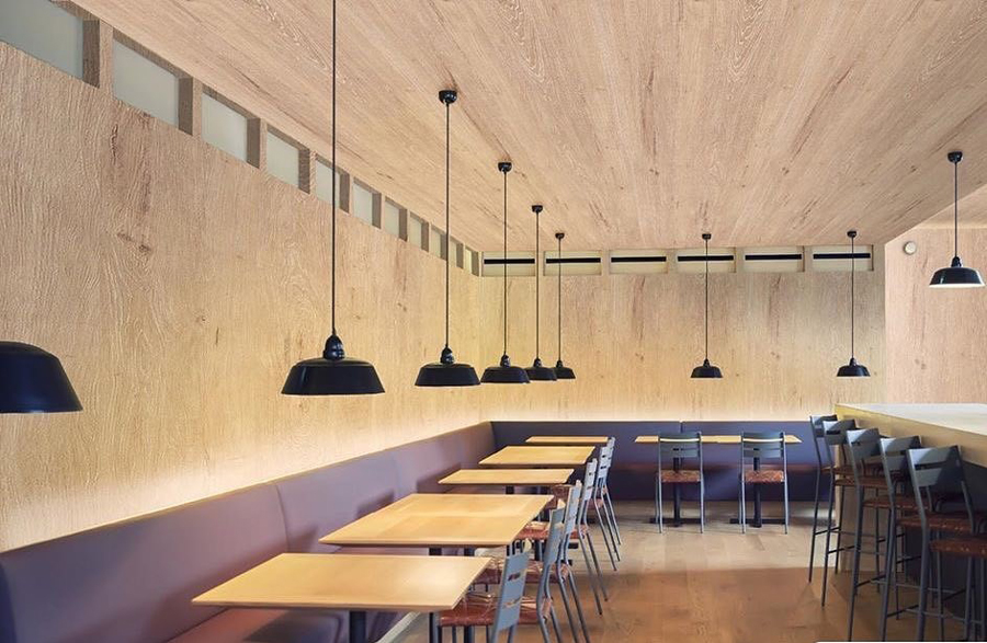 Ốp tường làm bằng tấm Laminate Formica 8854 - Alabaster Oak