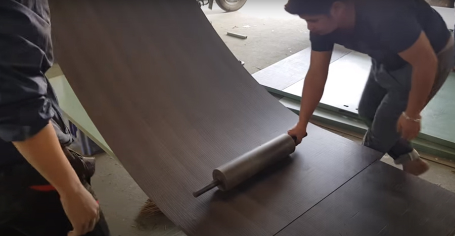 Hướng dẫn dán tấm Laminate bằng keo sữa