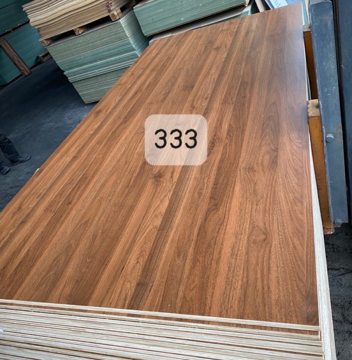 Gỗ dán phủ Melamine làm nội thất bền đẹp
