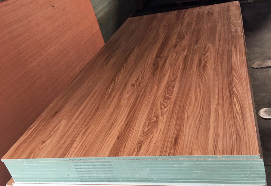 Gỗ công nghiệp phủ melamine vân óc chó 6089
