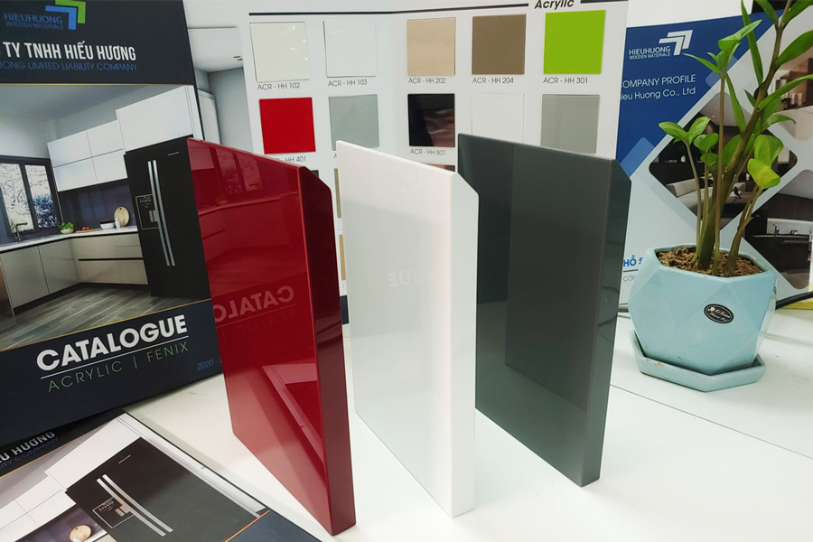 Bảng màu nhựa Acrylic của công ty TNHH Hiếu Hương 2022
