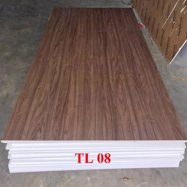 Tấm gỗ nhựa phủ pvc vân gỗ nhãn hiệu Hardywood