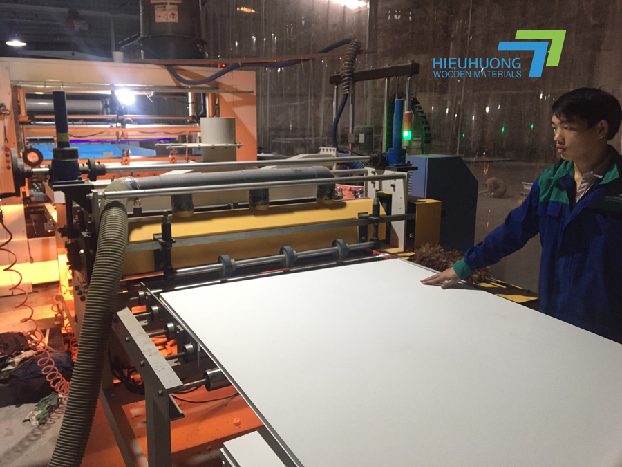 Hệ thống máy dán mặt Laminate bằng công nghệ châu Âu