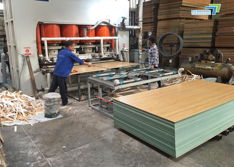 Hệ thống gia công ép phủ melamine của Hiếu Hương