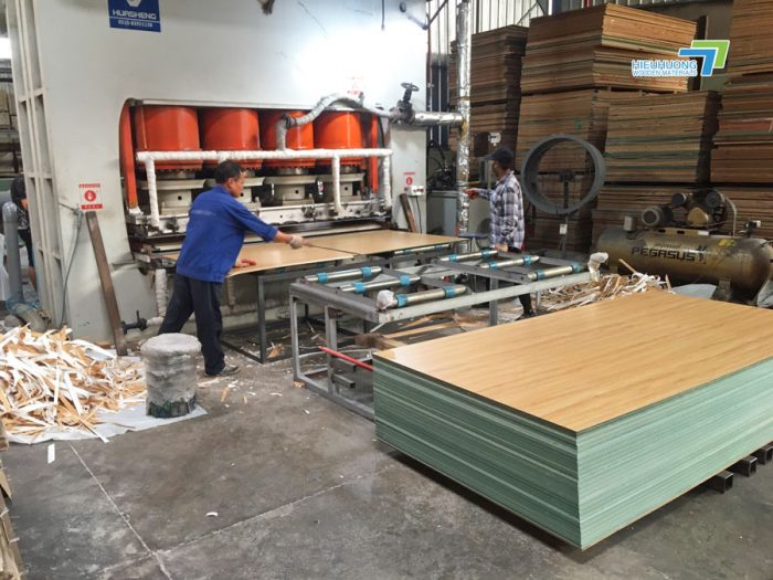 Hệ thống ép phủ bề mặt melamine của Hiếu Hương