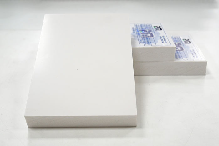 Hình ảnh tấm gỗ nhựa P2M