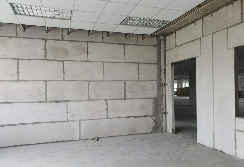 Tấm bê tông khí ALC làm tường nhà