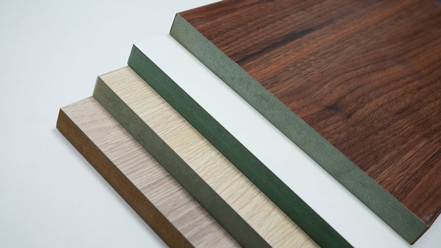 Hình ảnh gỗ công nghiệp đã dán phủ bề mặt